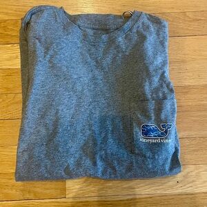 Vineyard Vines Men's Gray T-Shirt